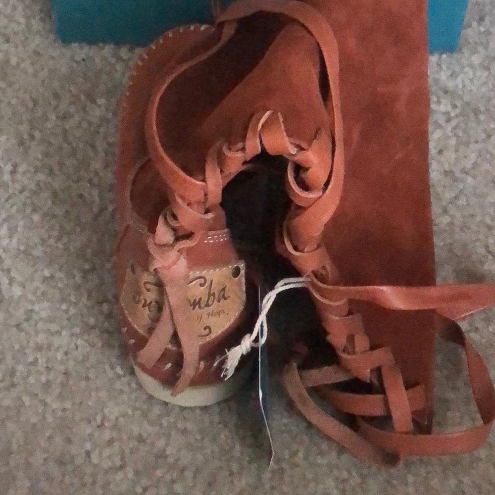 Buyamba Brown Boots